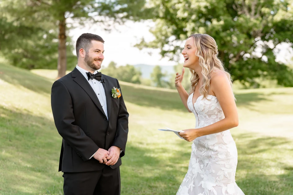 Giovanna & Kevin bio 3